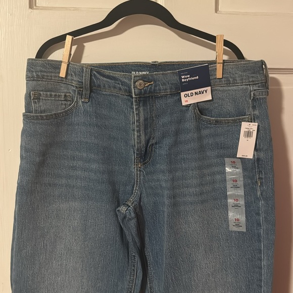Old Navy NWT Wow Boyfriend Women's Jeans Denim Light Wash Mid Rise Size 10 - Picture 2 of 10